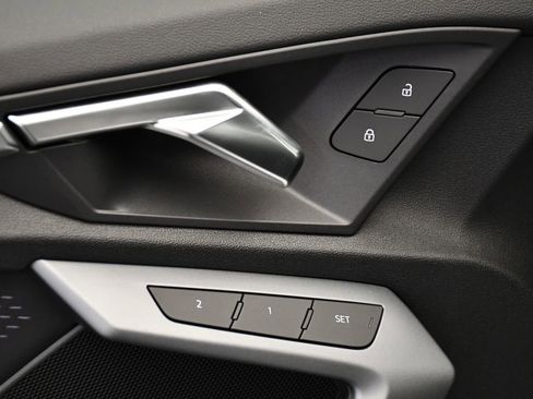 Used 2025 Audi A3 2.0T Premium Plus w/ Premium Plus Package image 34