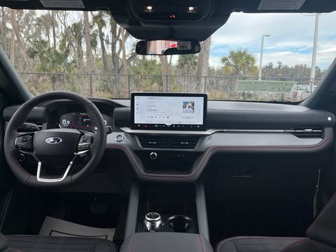 New 2026 Ford Explorer ST-Line image 8