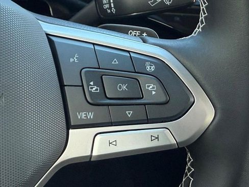 New 2026 Volkswagen Atlas SE image 12