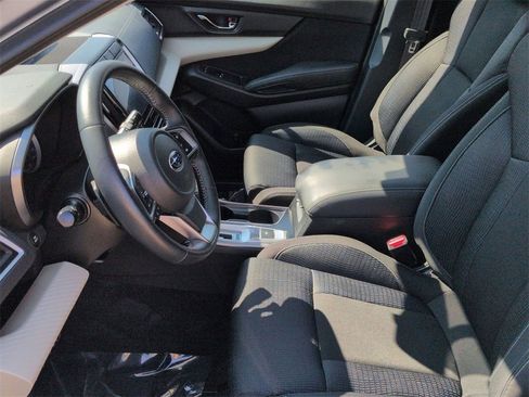 Used 2022 Subaru Ascent Premium w/ Convenience Package image 18