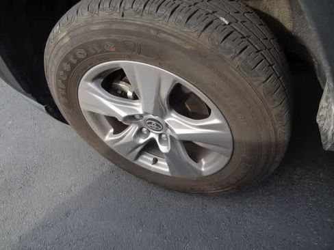 Certified 2025 Toyota RAV4 XLE AWD/4WD image 16
