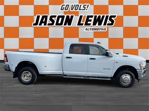 Used 2024 RAM 3500 Big Horn image 2