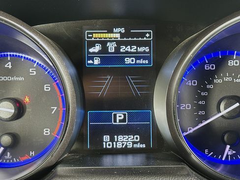 Used 2016 Subaru Legacy 2.5i Limited AWD/4WD image 19