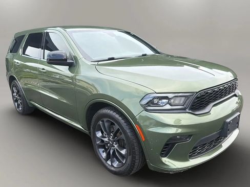 Used 2021 Dodge Durango GT w/ Blacktop Package RWD image 3
