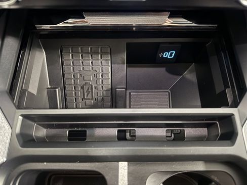 Used 2025 Ford F350 Lariat w/ Lariat Ultimate Package image 49