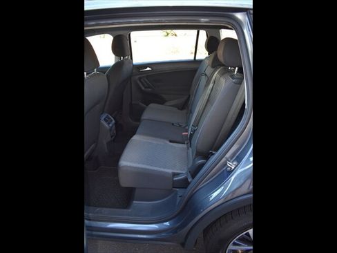 Used 2021 Volkswagen Tiguan S FWD image 19