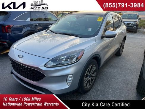 Used 2020 Ford Escape SEL image 1
