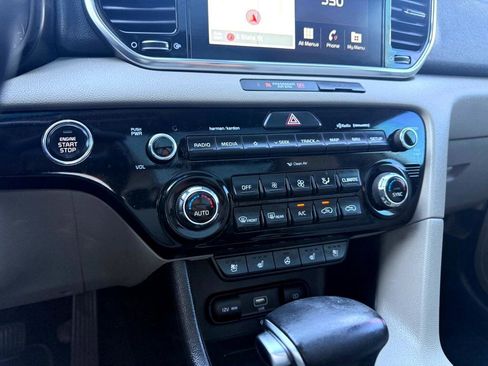 Used 2022 Kia Sportage EX w/ EX Technology Package image 36