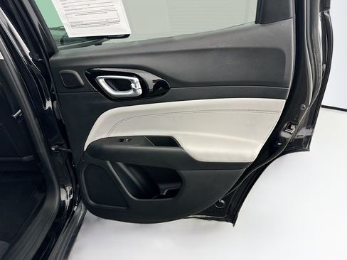 Used 2022 Jeep Compass Limited w/ Sun and Sound Group AWD/4WD image 31