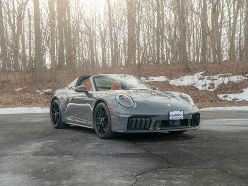 Used 2025 Porsche 911 Targa 4 GTS image 32