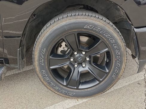 Used 2024 RAM 1500 Lone Star image 7