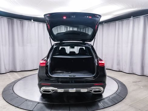 Certified 2025 Mercedes-Benz GLC 300 image 25