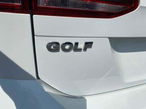 Used 2015 Volkswagen Golf S FWD image 21
