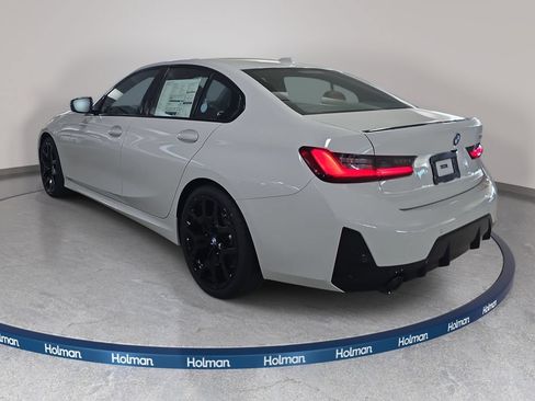 New 2026 BMW 330i Sedan w/ M Sport Package RWD image 7
