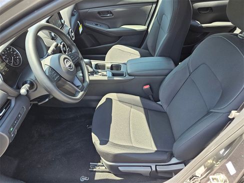 New 2025 Nissan Sentra S image 7