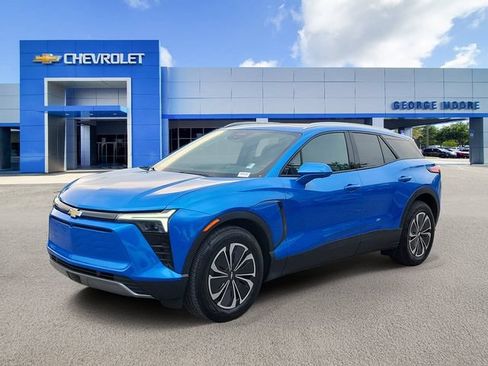 Used 2024 Chevrolet Blazer EV LT AWD/4WD image 2