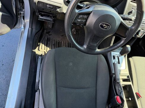 Used 2013 Subaru Impreza 2.0i AWD/4WD image 14