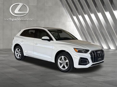 Used 2021 Audi Q5 2.0T Premium w/ Convenience Package AWD/4WD image 5