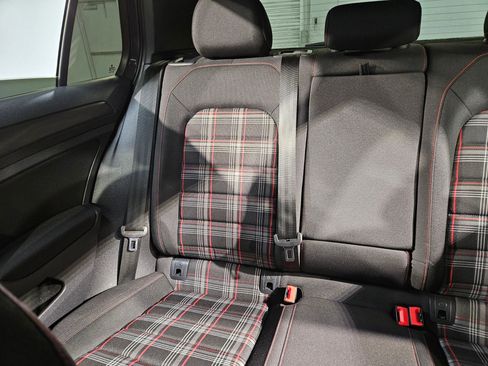 Used 2019 Volkswagen GTI Rabbit Edition image 12