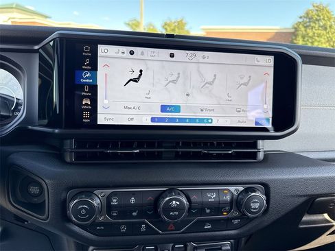 New 2026 Jeep Wrangler Sport S image 20