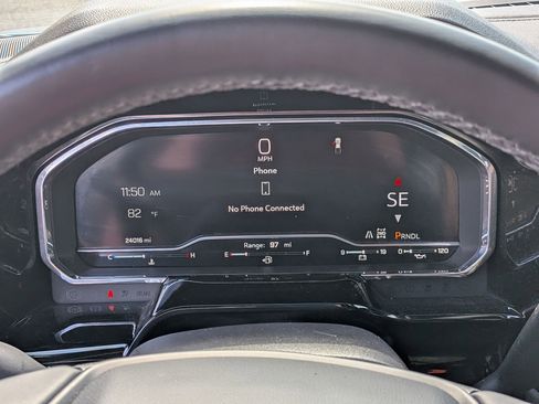 Used 2024 Chevrolet Silverado 1500 RST image 17