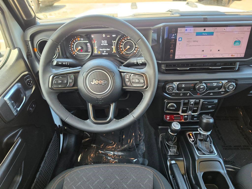 Used 2026 Jeep Gladiator Mojave AWD/4WD image 26