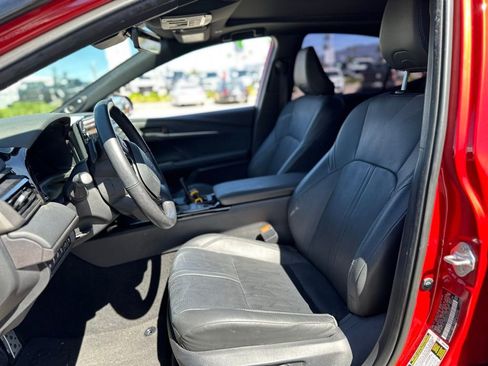 Used 2025 Toyota Camry XSE w/ Premium Plus Package image 5