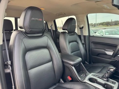 Used 2022 Chevrolet Colorado ZR2 w/ ZR2 Dusk Special Edition image 27