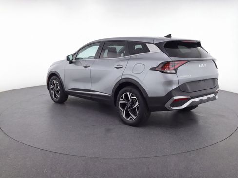 Used 2025 Kia Sportage LX image 6