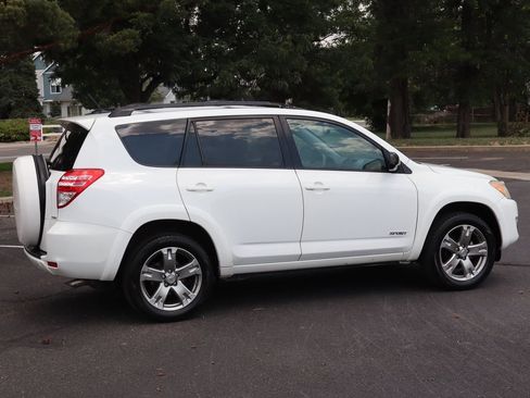 Used 2010 Toyota RAV4 Sport AWD/4WD image 4