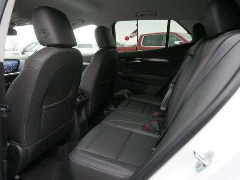 Used 2025 Buick Envision Preferred image 18