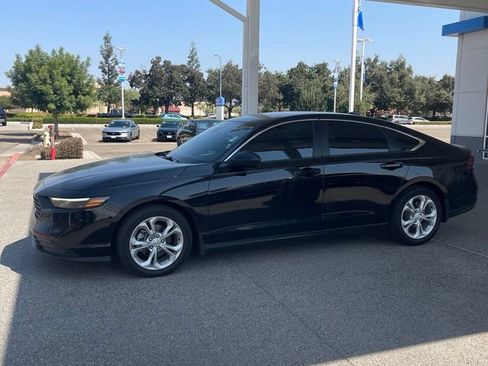 Used 2023 Honda Accord LX image 1