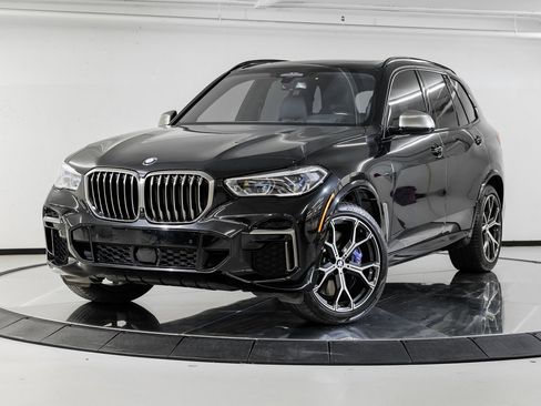 Used 2022 BMW X5 M50i w/ Executive Package image 1