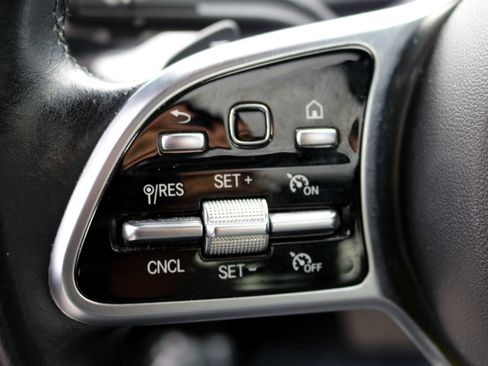 Used 2021 Mercedes-Benz A 220 image 23