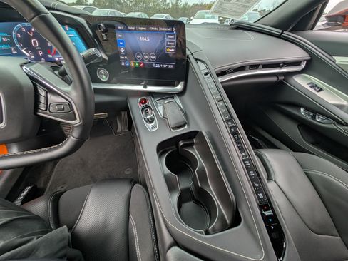 Used 2023 Chevrolet Corvette Stingray Preferred Cpe w/ Z51 Performance Package image 24