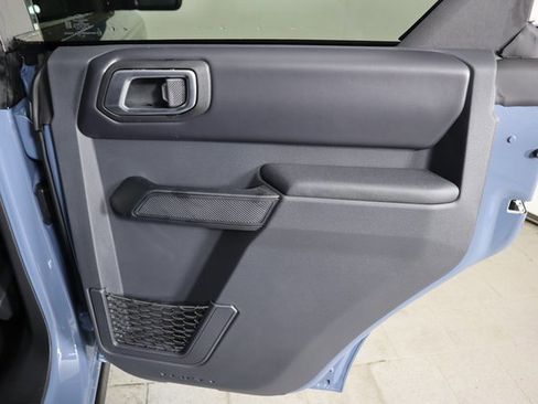 New 2025 Ford Bronco Badlands image 12