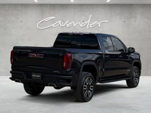 Used 2024 GMC Sierra 1500 AT4 w/ Technology Package AWD/4WD image 16