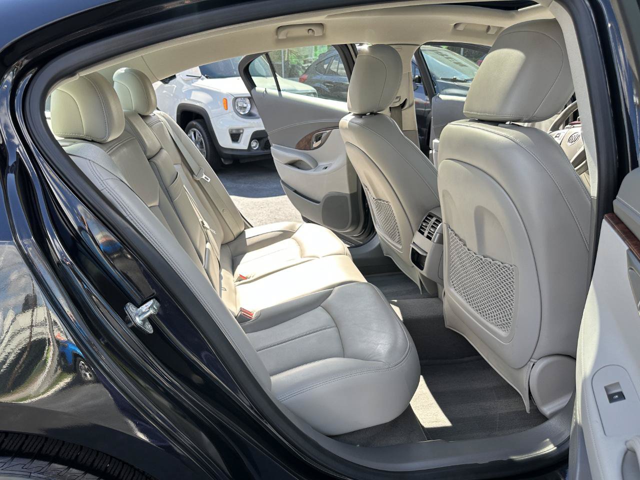 Used 2012 Buick LaCrosse Premium FWD image 36