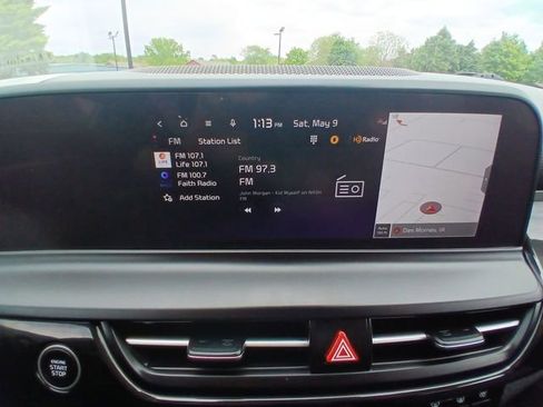 Certified 2024 Kia Seltos S FWD image 16