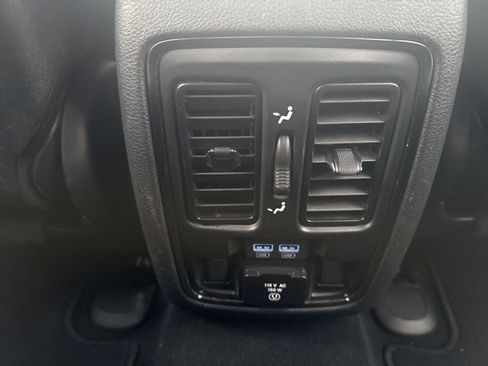 Used 2020 Jeep Grand Cherokee Limited X image 23