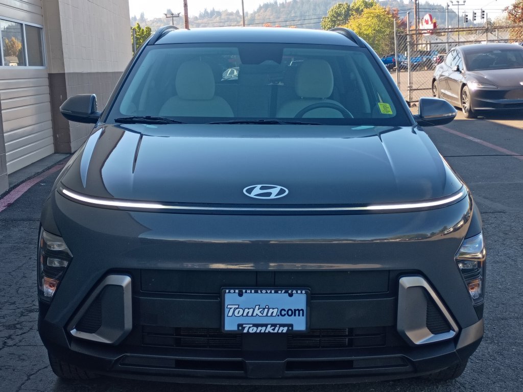 Certified 2025 Hyundai Kona SEL AWD/4WD image 13