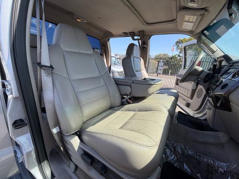Used 2008 Ford F450 Lariat AWD/4WD image 31