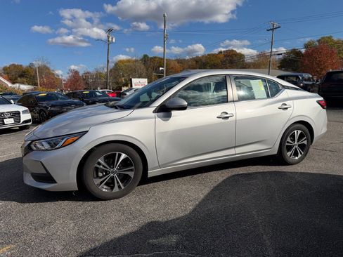 Used 2023 Nissan Sentra SV image 8