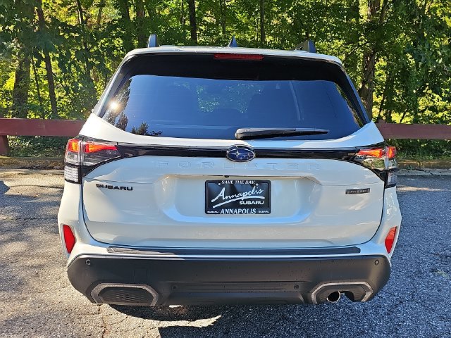 Used 2025 Subaru Forester Limited AWD/4WD image 6