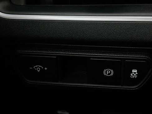 Used 2025 Kia K4 LXS image 16