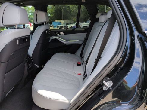 New 2026 BMW X5 xDrive40i w/ Executive Package image 14