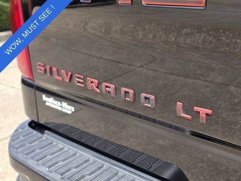 Used 2021 Chevrolet Silverado 1500 LT Trail Boss w/ Bed Protection Package AWD/4WD image 7