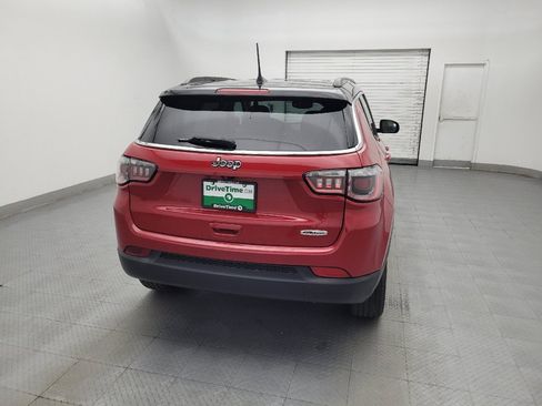 Used 2018 Jeep Compass Latitude w/ Popular Equipment Group FWD image 7