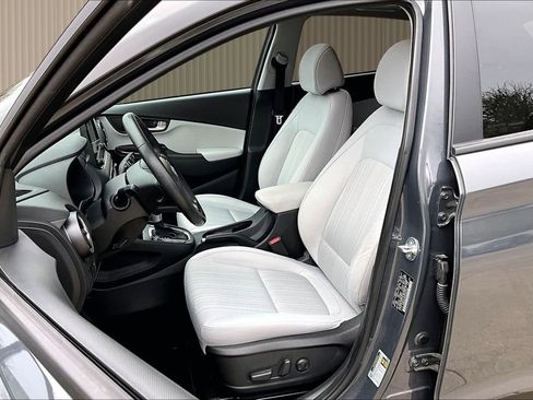 Used 2023 Hyundai Kona SEL w/ Convenience Package image 25