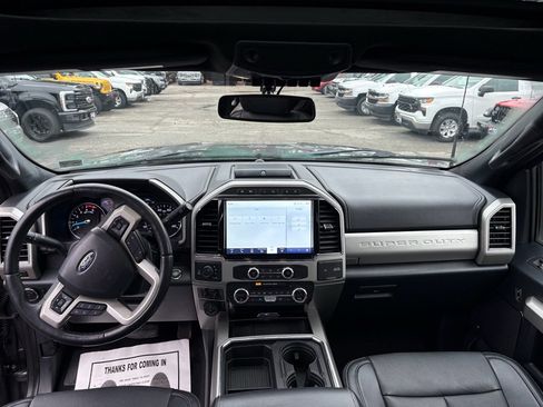 Used 2022 Ford F250 Lariat w/ Lariat Ultimate Package image 12